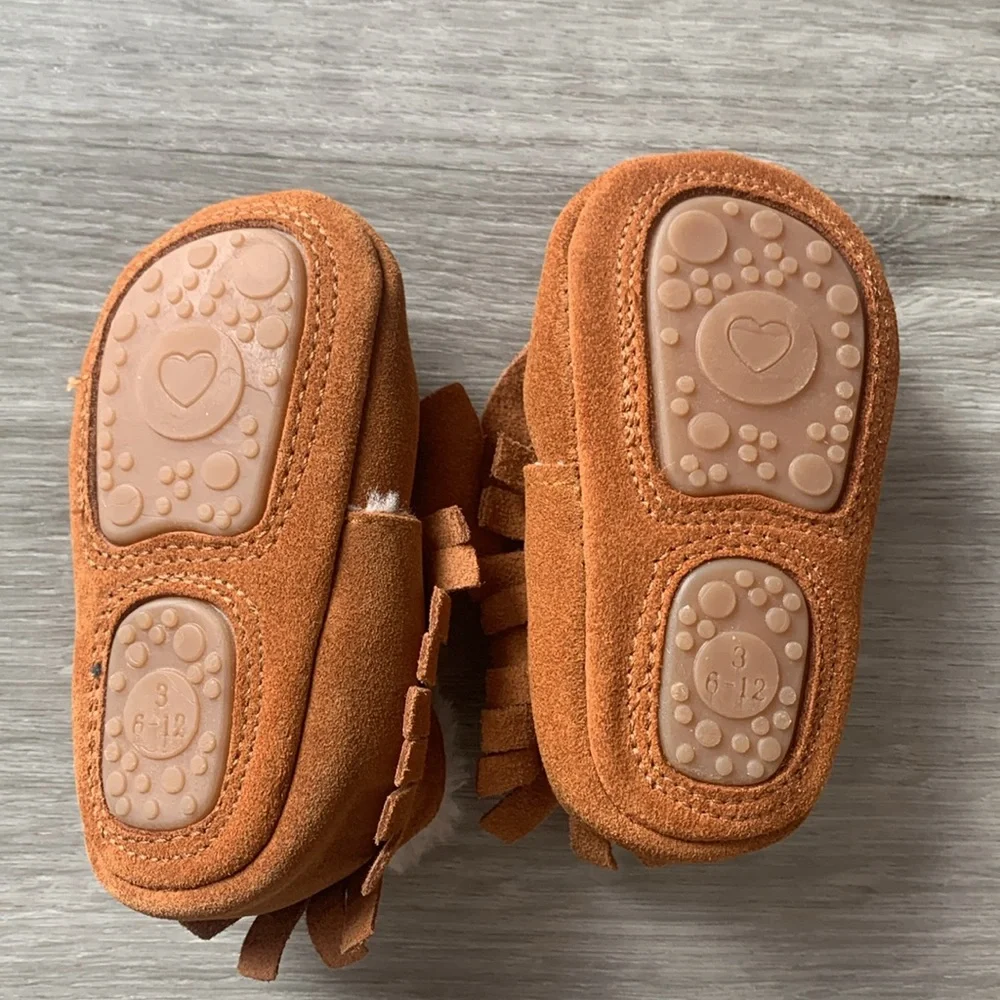 Moccasins fleece inside
